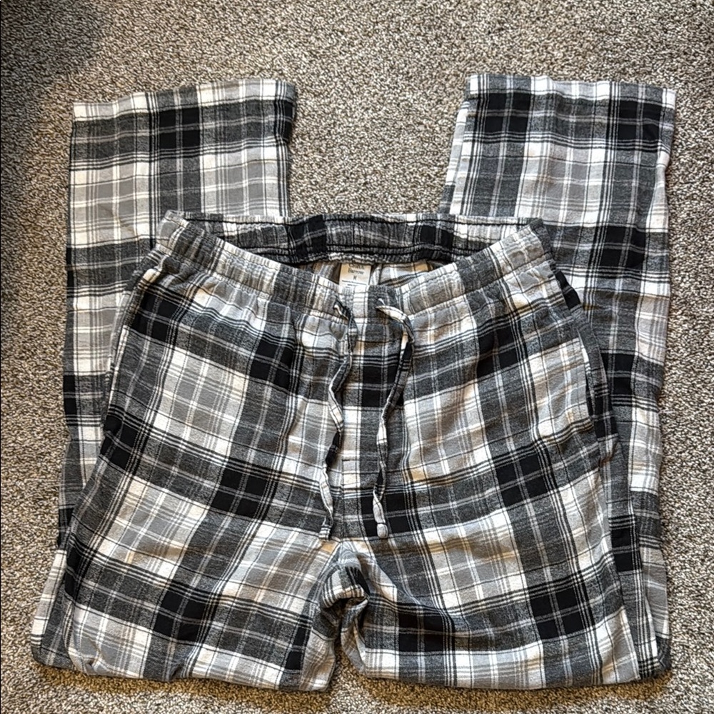 Croft & Barrow Black and Gray Joggers with Elastic Waistband